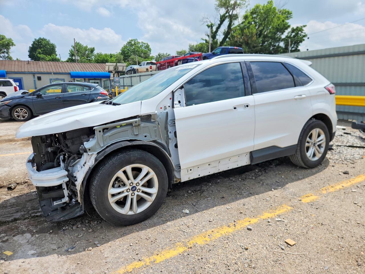 2020 Ford Edge Sel