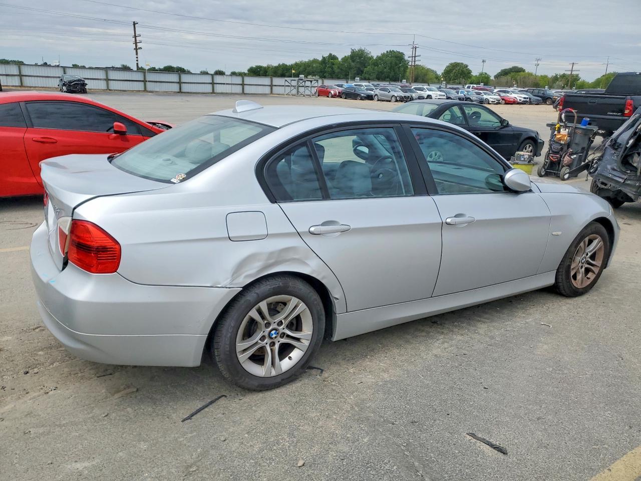 2008 BMW 328 - Фото 3