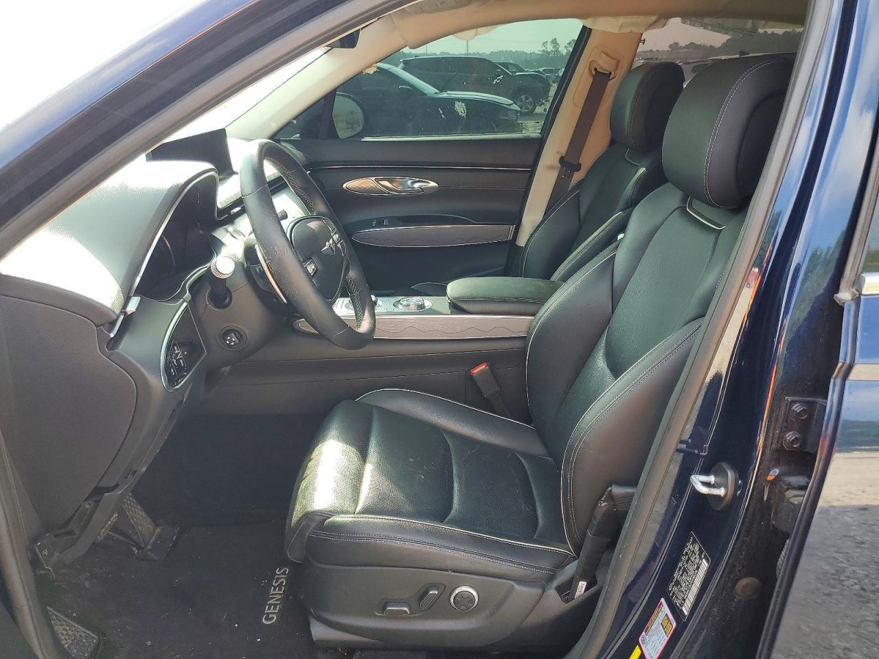 2023 Genesis Gv70 2.5T Standard - Image 7