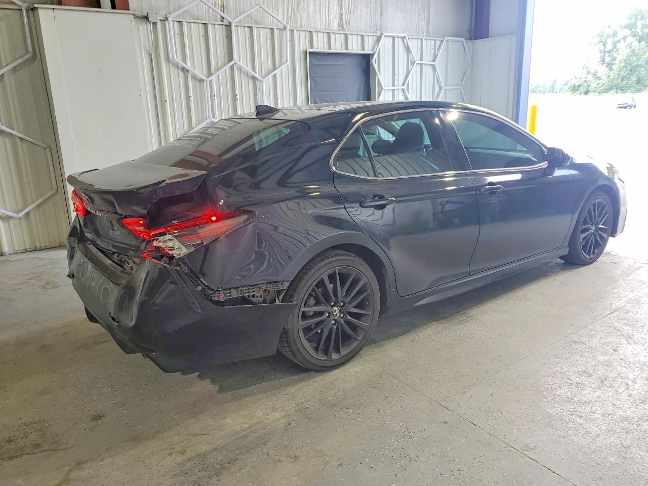 2023 Toyota Camry Xse - Фото 3