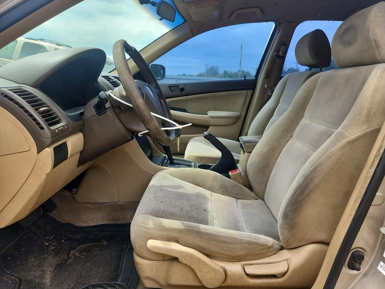 2004 Honda Accord Lx - Image 7