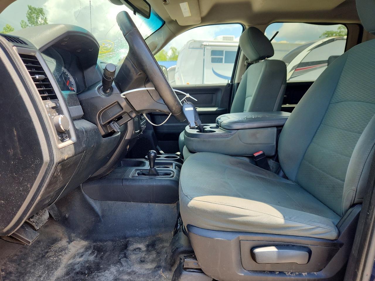 2015 Ram 2500 St - Image 7