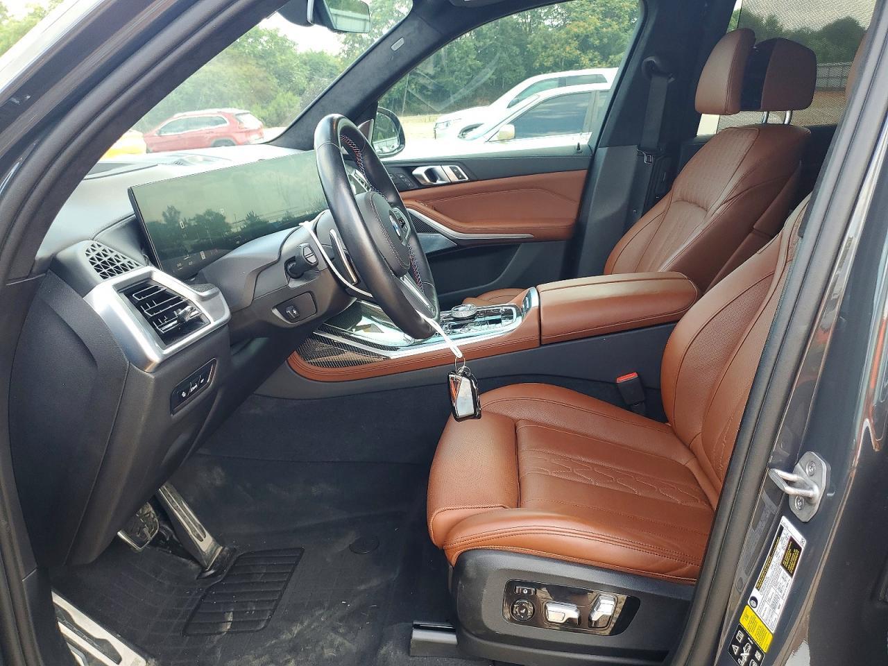 2024 BMW X7 M60I - Image 7
