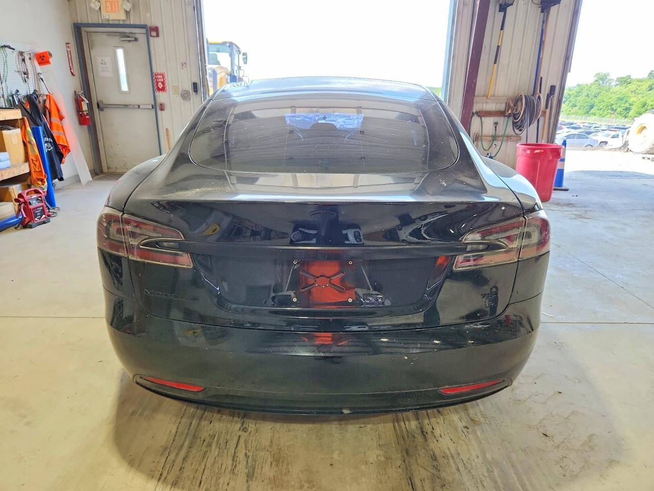 2017 Tesla Model S - Фото 6