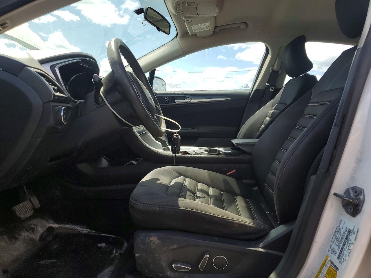 2015 Ford Fusion Se - Фото 7