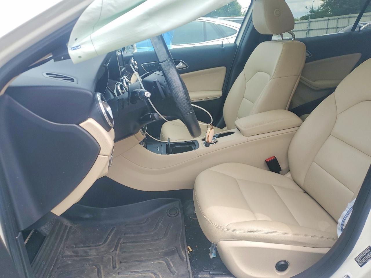 2015 Mercedes-Benz Gla 250 4Matic - Image 7