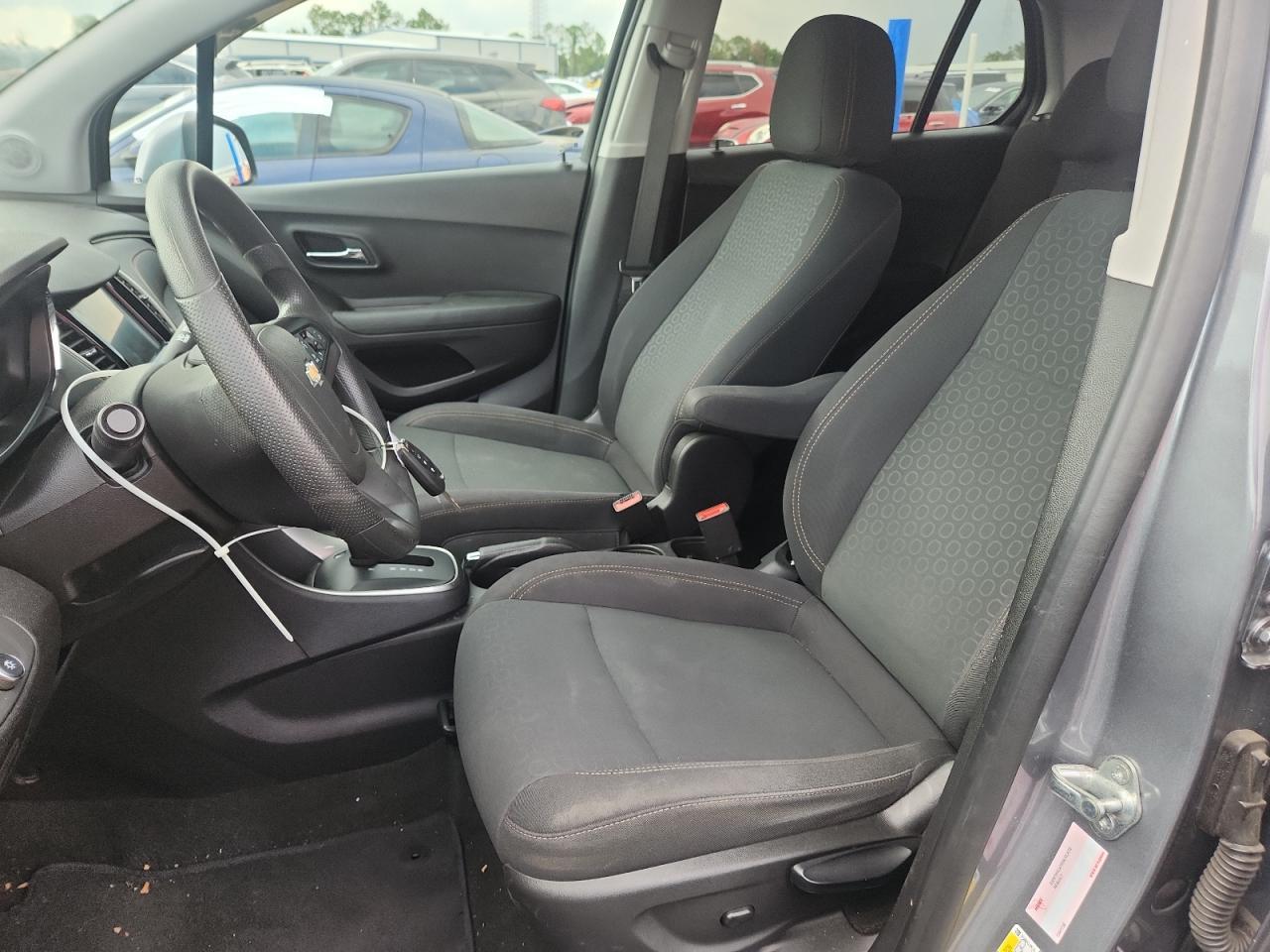 2020 Chevrolet Trax Ls - Фото 7
