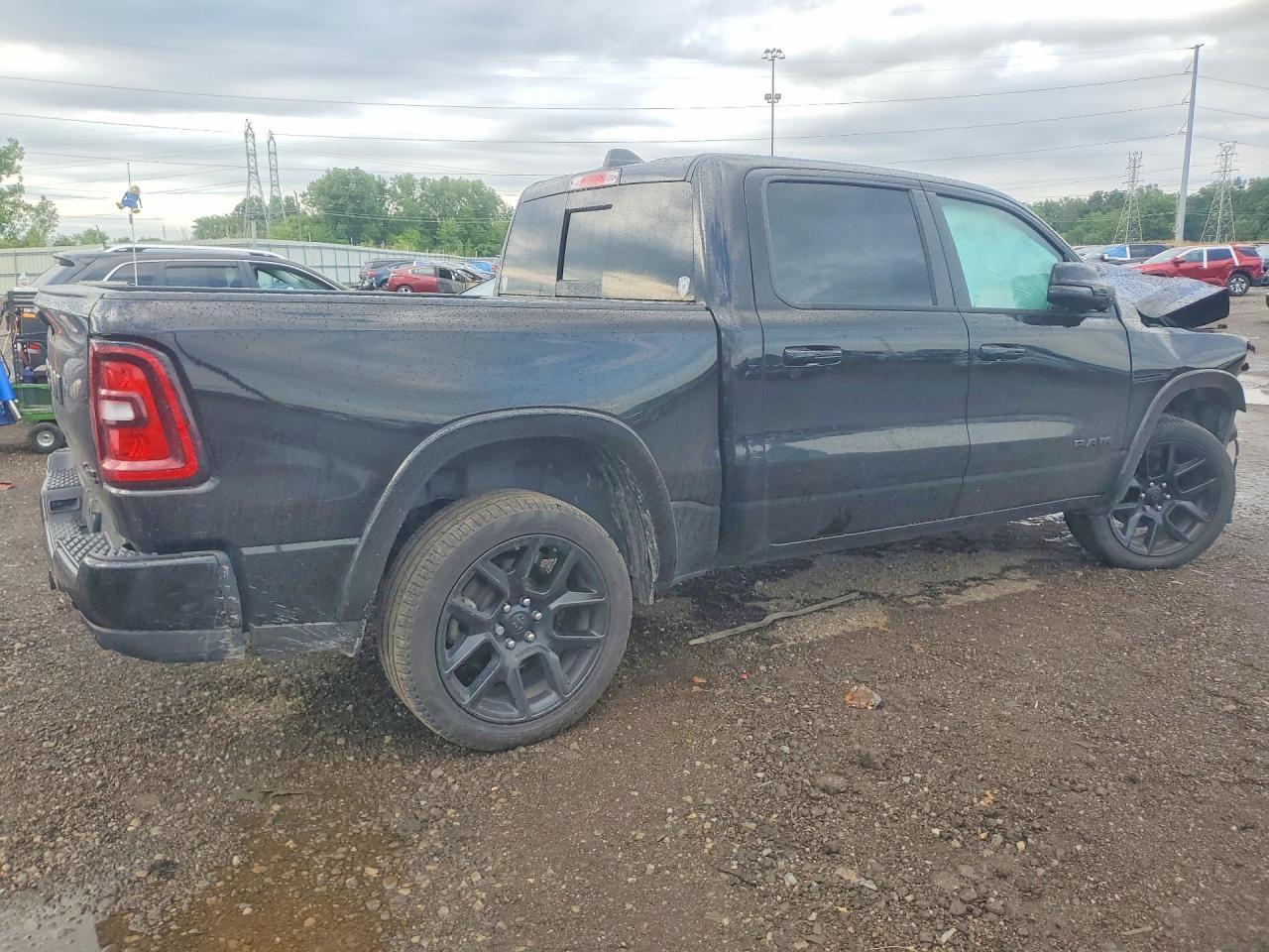 2025 Ram 1500 Laramie - Image 3