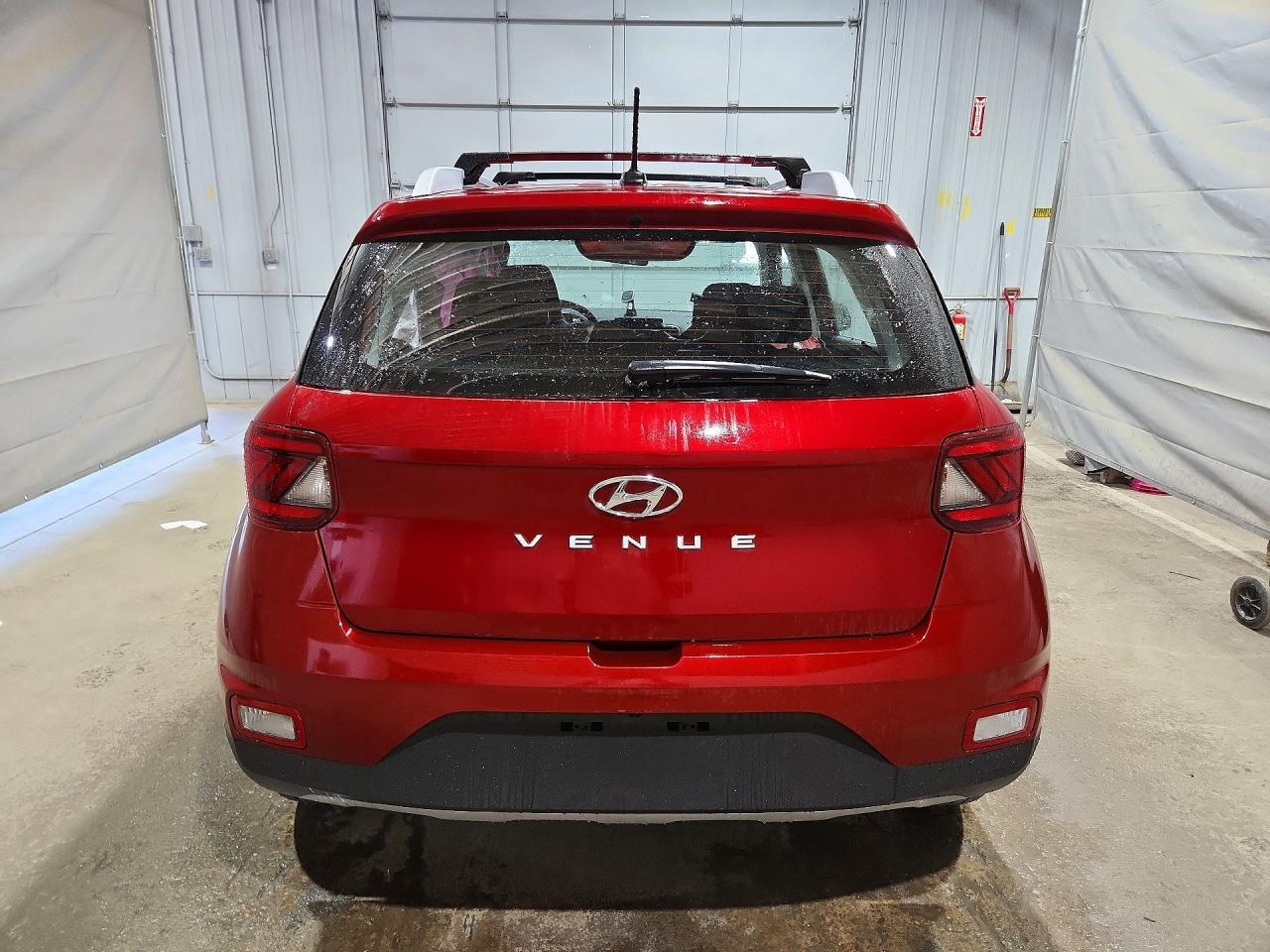 2025 Hyundai Venue Sel - Фото 6