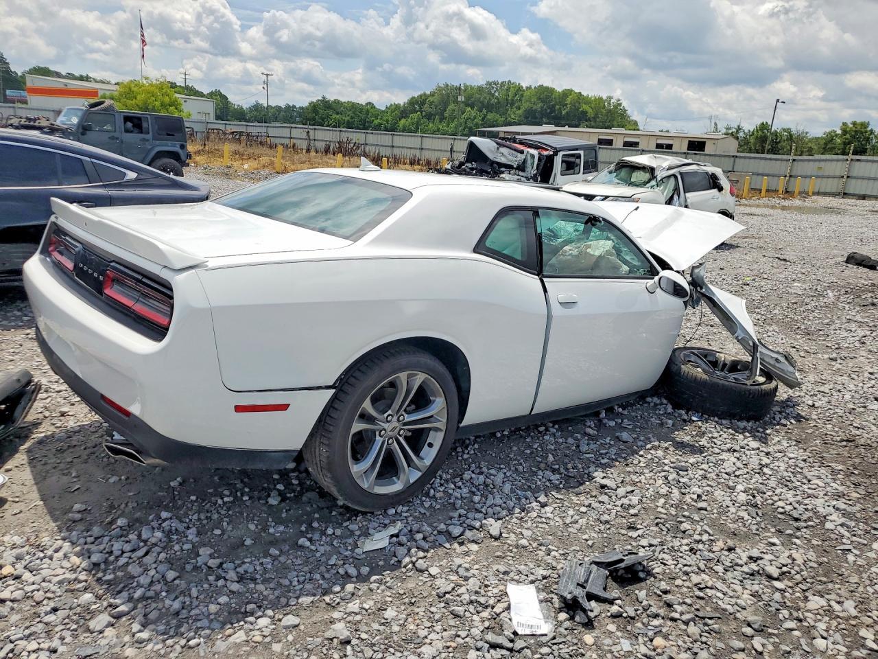 2020 Dodge Challenger Gt - Image 3