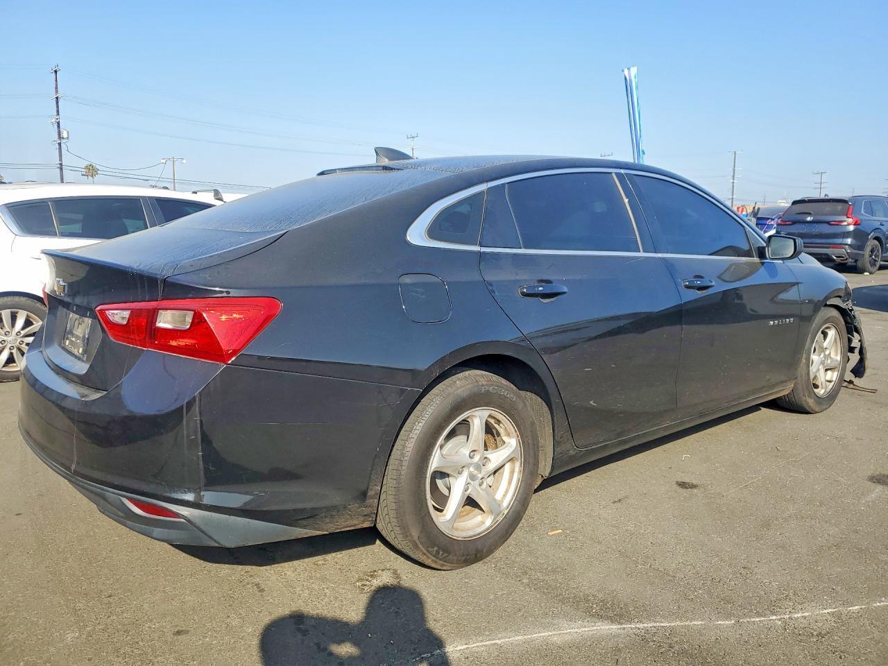 2018 Chevrolet Malibu Ls - Фото 3
