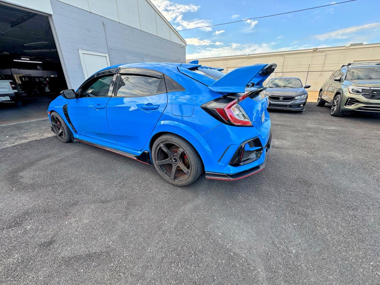 2021 Honda Civic Type-R Touring - Image 3