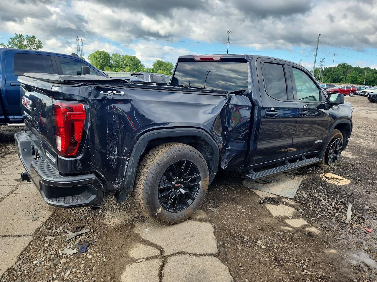 2026 GMC Sierra K1500 Elevation-L - Фото 3