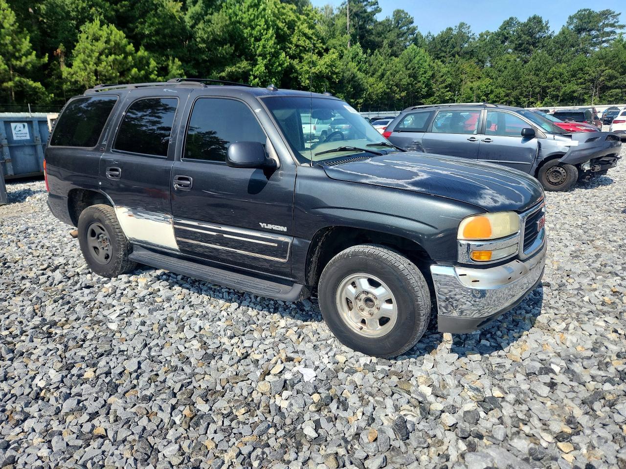 2003 GMC Yukon - Image 4