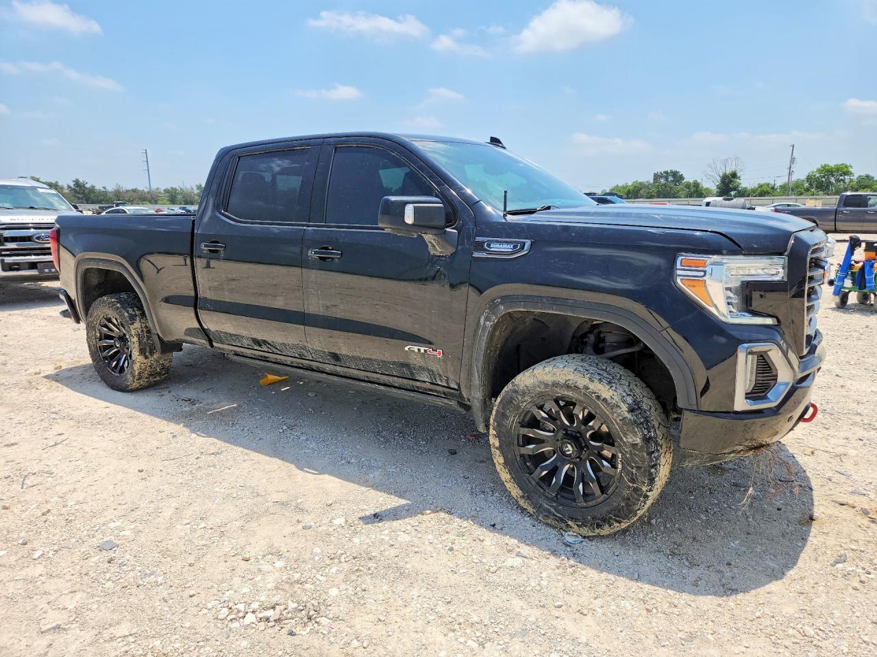 2021 GMC Sierra K1500 At4 - Фото 4