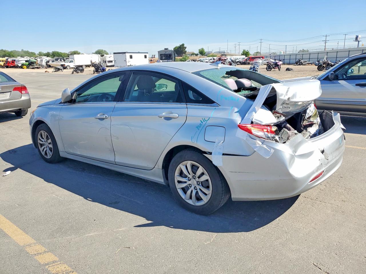 2012 Hyundai Sonata Gls - Image 2