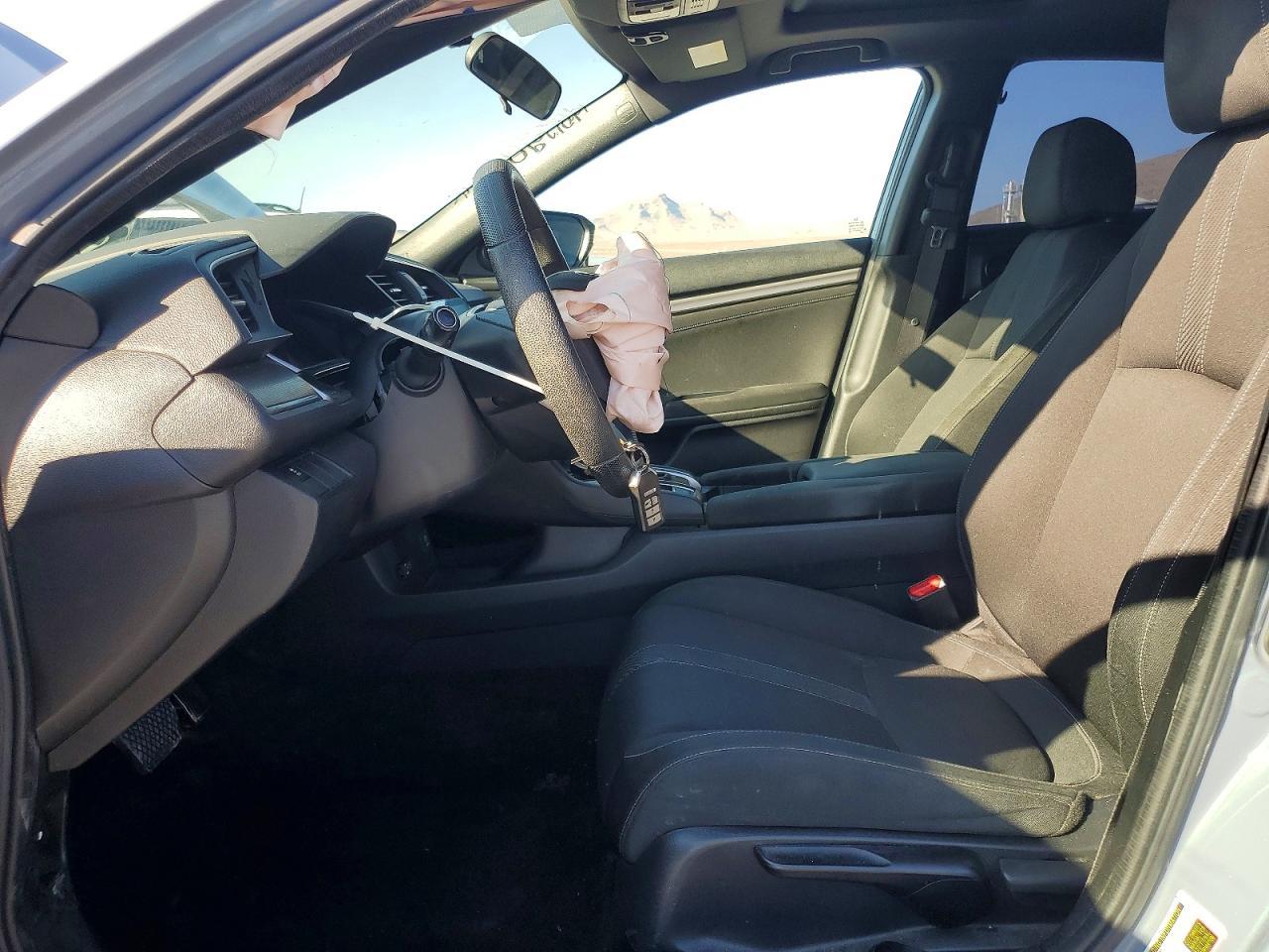 2018 Honda Civic Ex - Image 7