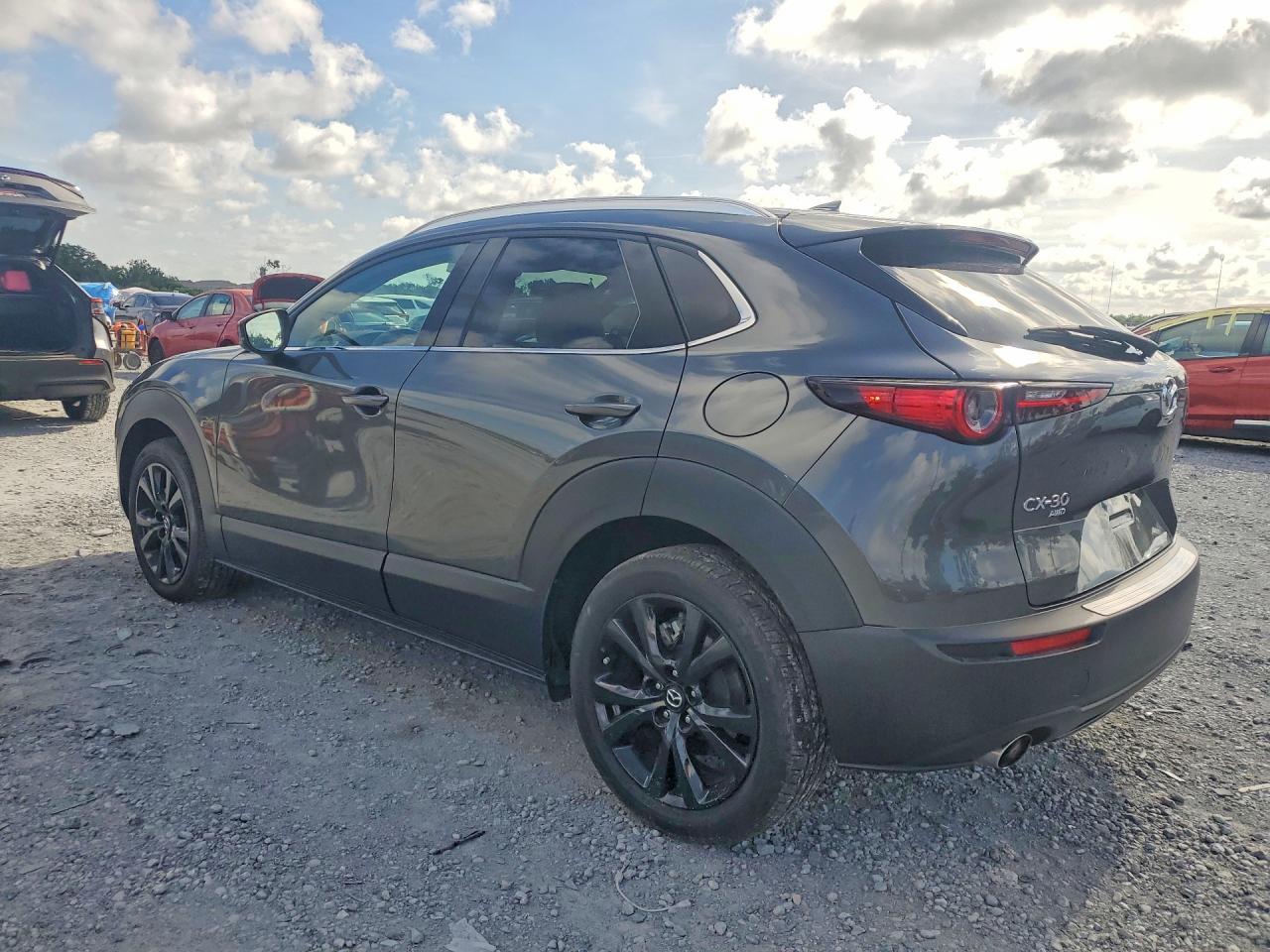 2023 Mazda Cx-30 Premium - Фото 2
