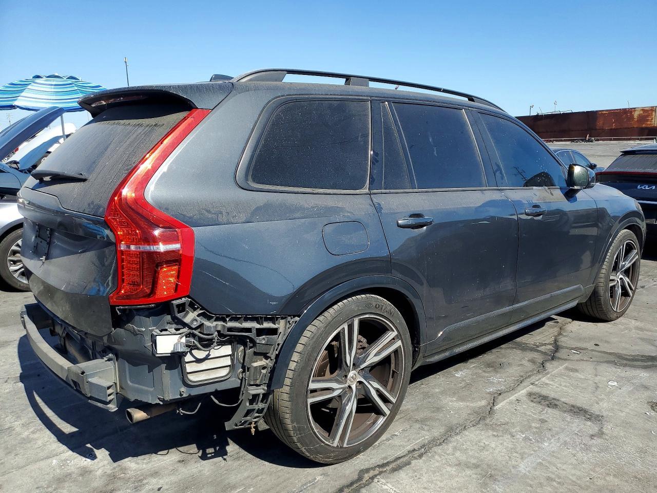 2017 Volvo Xc90 T6 - Фото 3