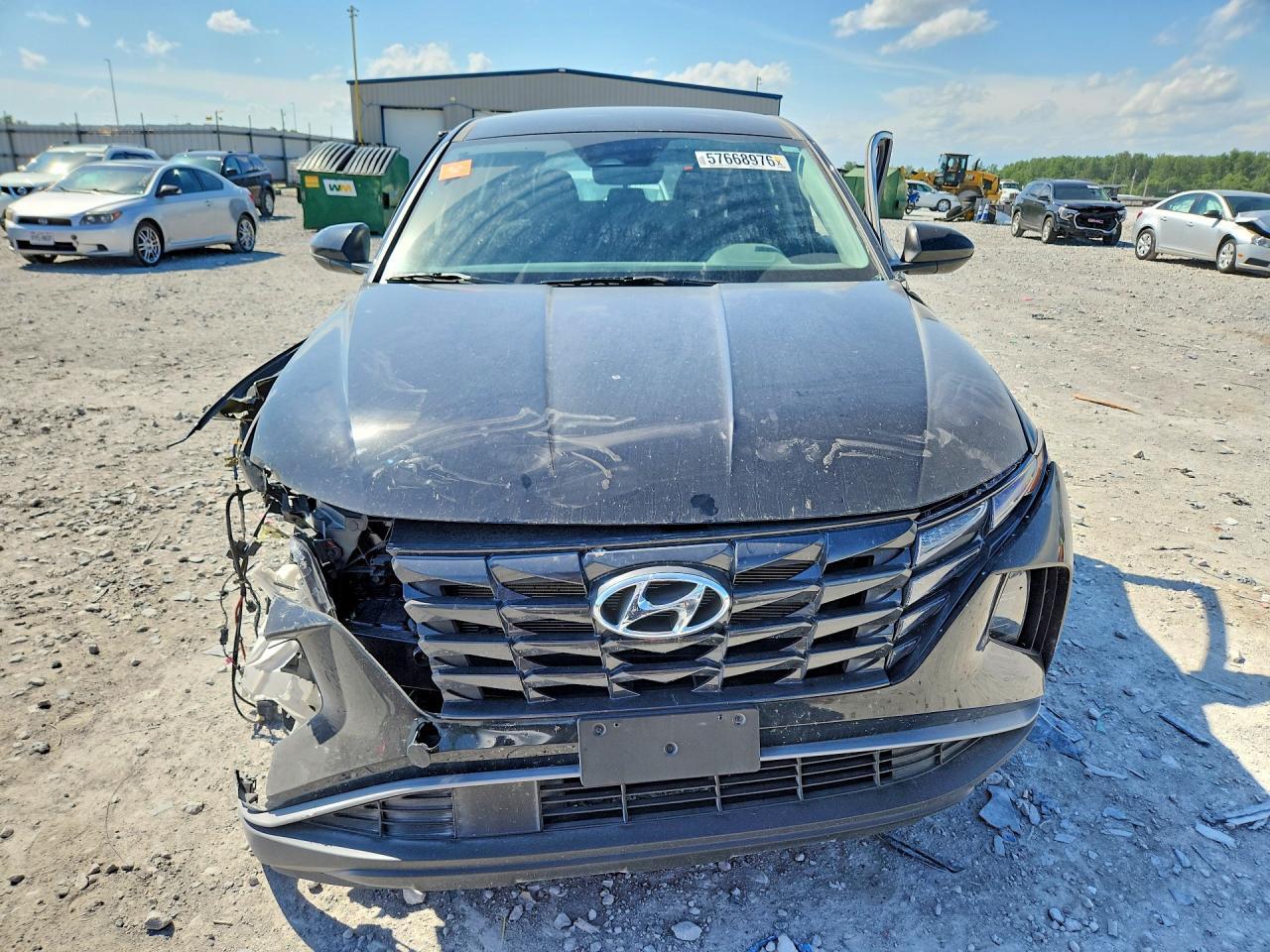 2022 Hyundai Tucson Se - Image 5