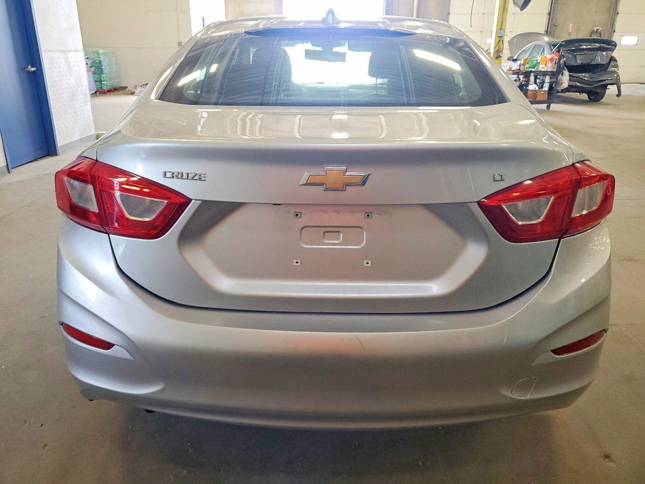 2017 Chevrolet Cruze Lt - Фото 6