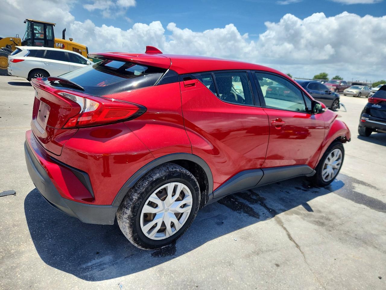 2020 Toyota C-Hr Le - Фото 3