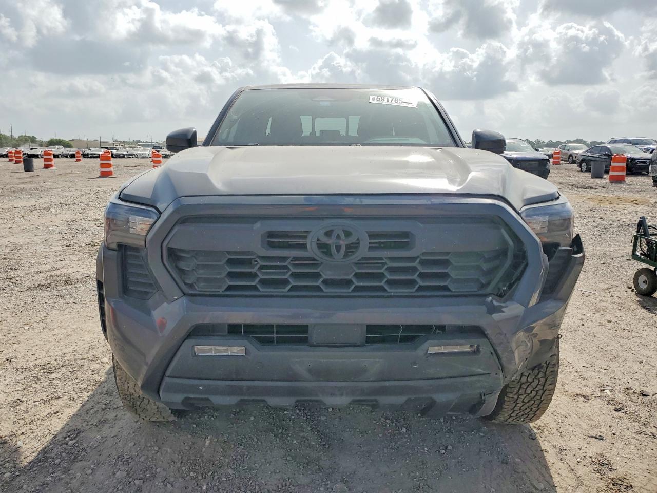 2024 Toyota Tacoma Trd Off-Road - Image 5