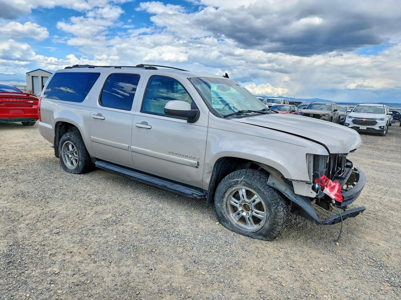 2007 Chevrolet Suburban K1500 - Image 4