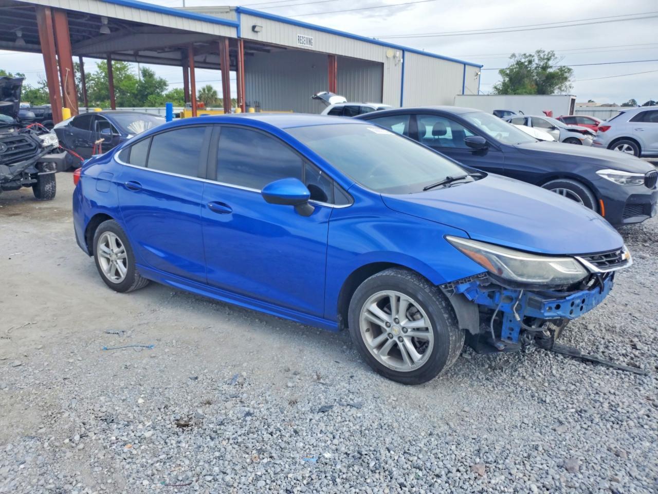 2018 Chevrolet Cruze Lt - Фото 4