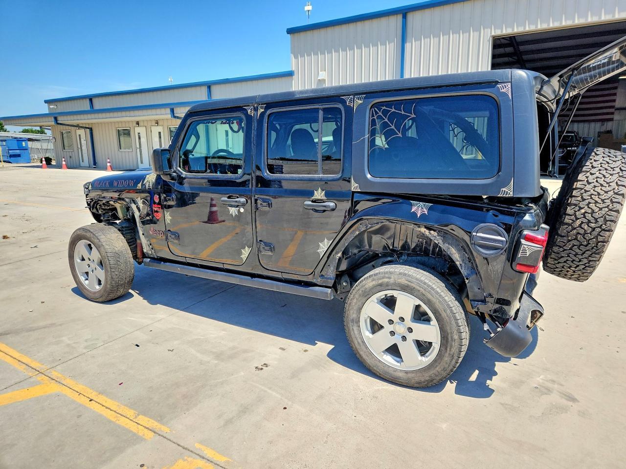 2021 Jeep Wrangler Unlimited Rubicon - Фото 2