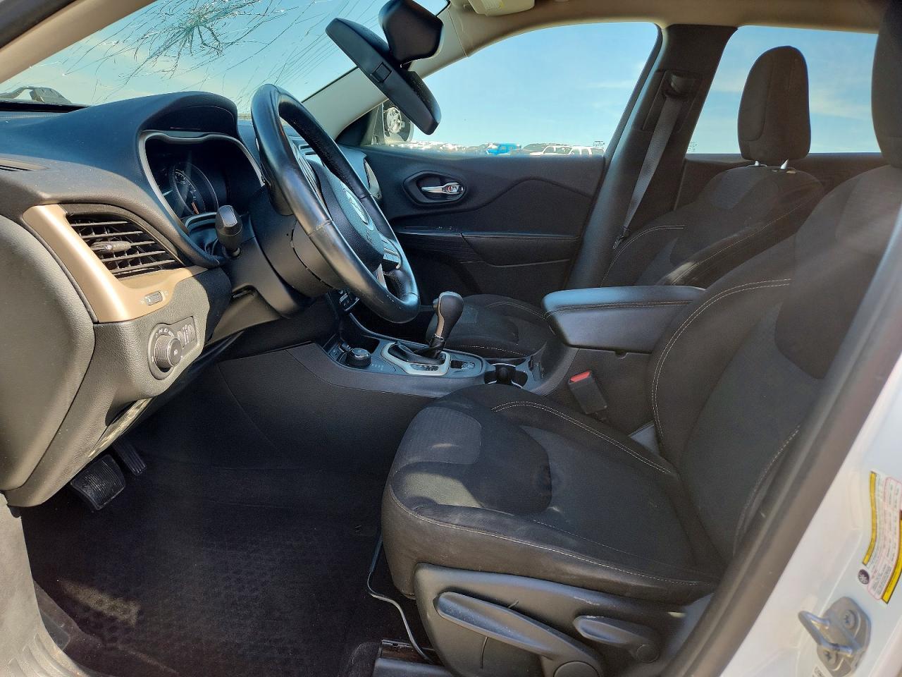 2017 Jeep Cherokee Latitude - Фото 7