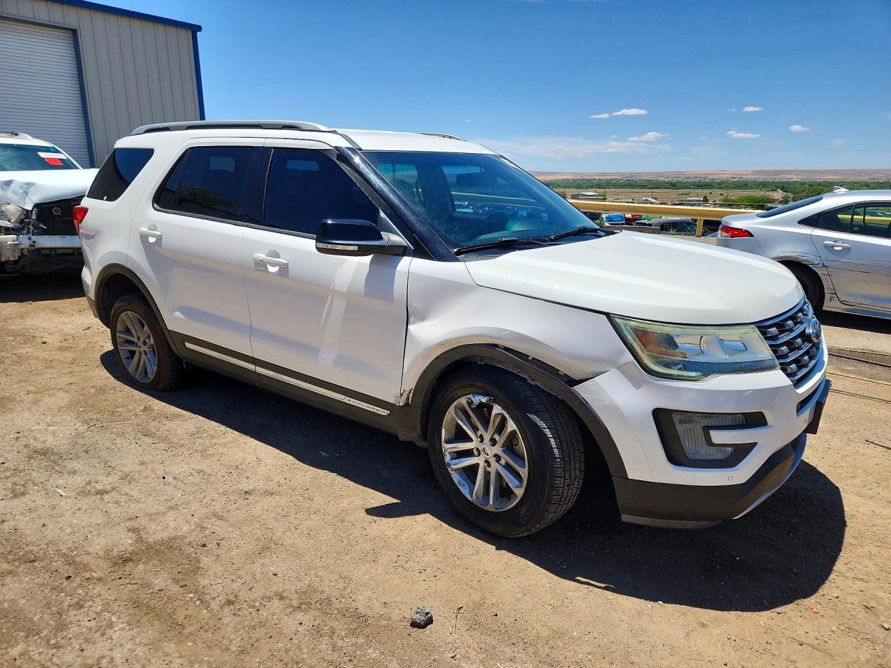 2016 Ford Explorer Xlt - Фото 4