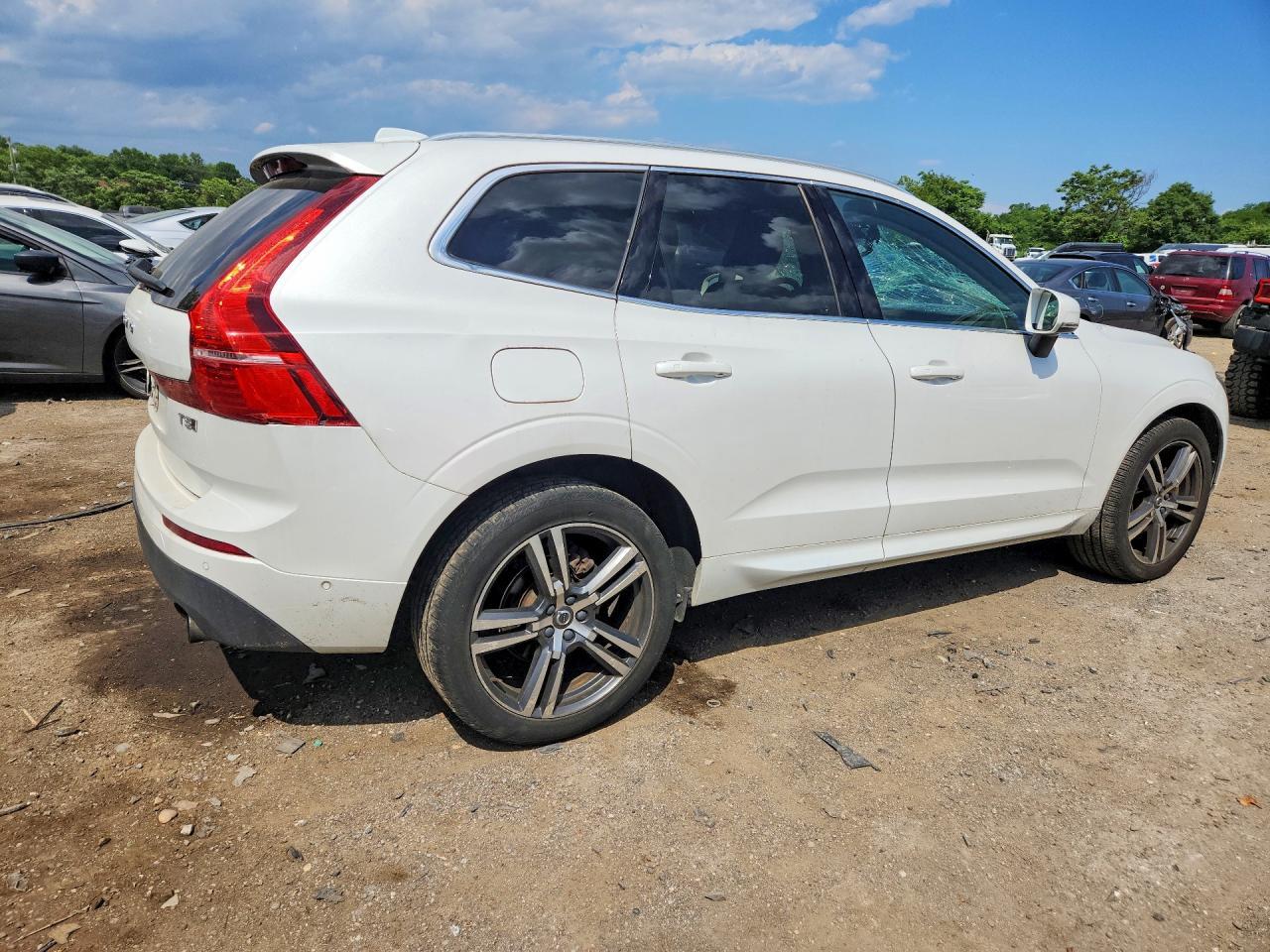 2018 Volvo Xc60 T5 - Фото 3