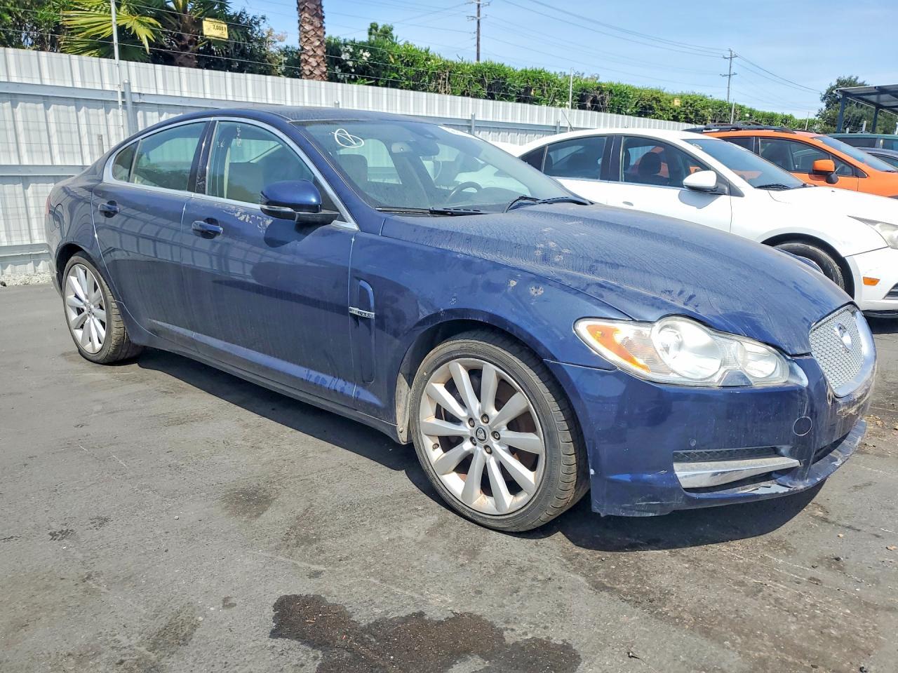 2010 Jaguar Xf Premium - Фото 4