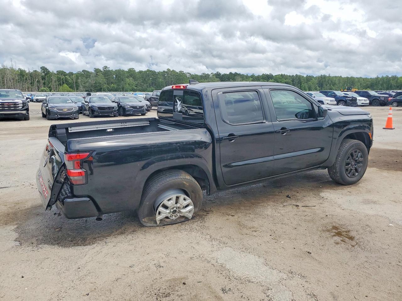 2023 Nissan Frontier Sv - Фото 3