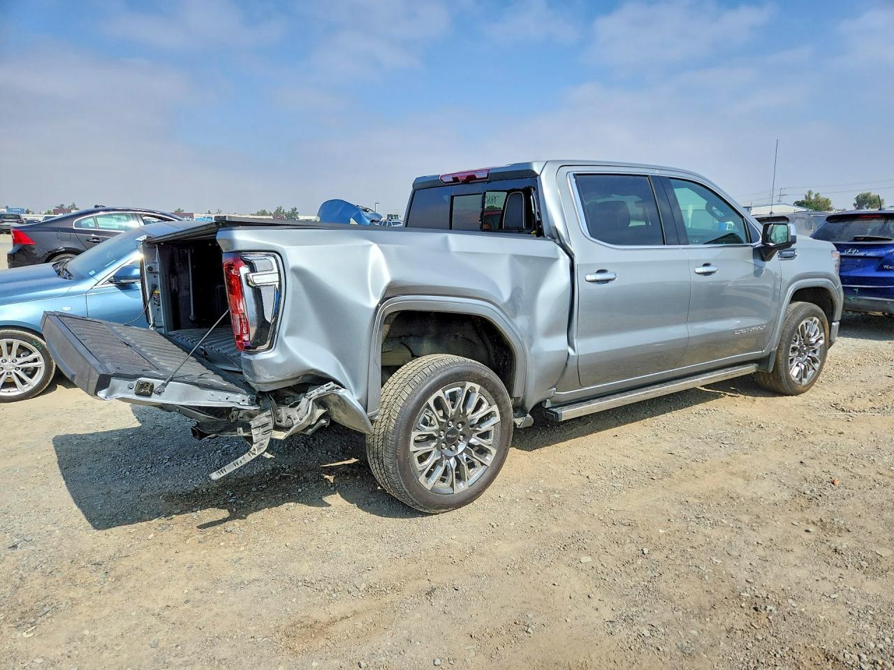 2024 GMC Sierra K1500 Denali Ultimate - Фото 3
