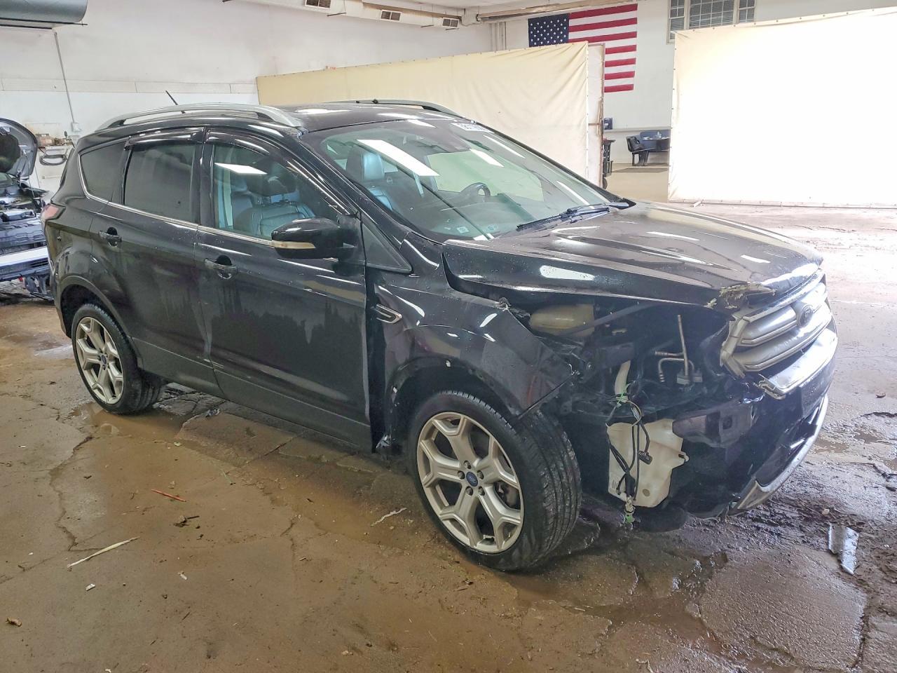 2017 Ford Escape Titanium - Фото 4