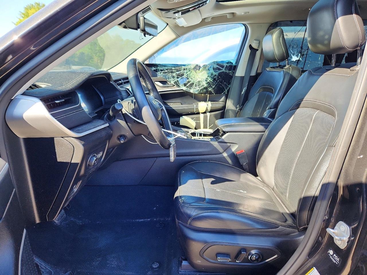 2022 Jeep Grand Cherokee L Limited - Image 7