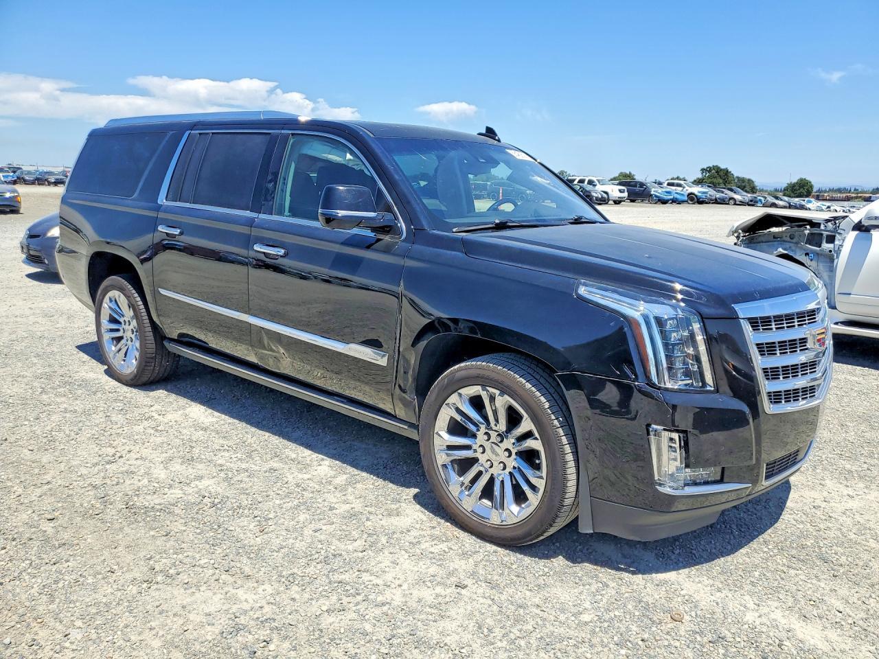 2017 Cadillac Escalade - Image 4