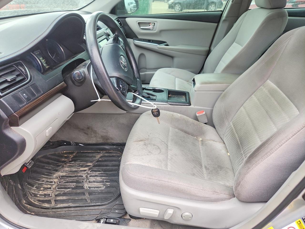 2016 Toyota Camry Le - Image 7