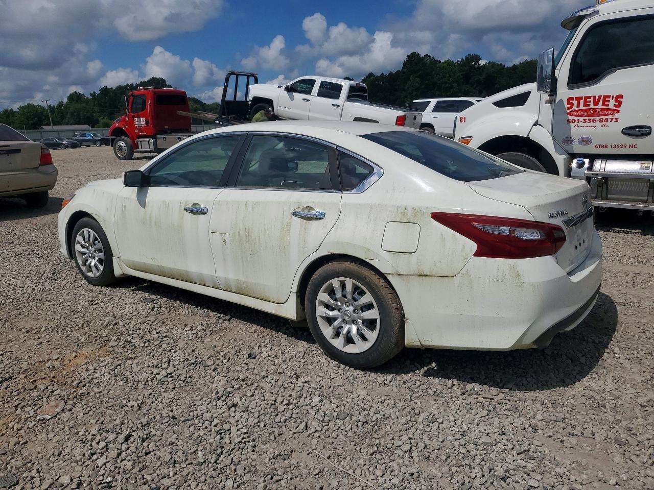 2018 Nissan Altima 2.5 S - Фото 2