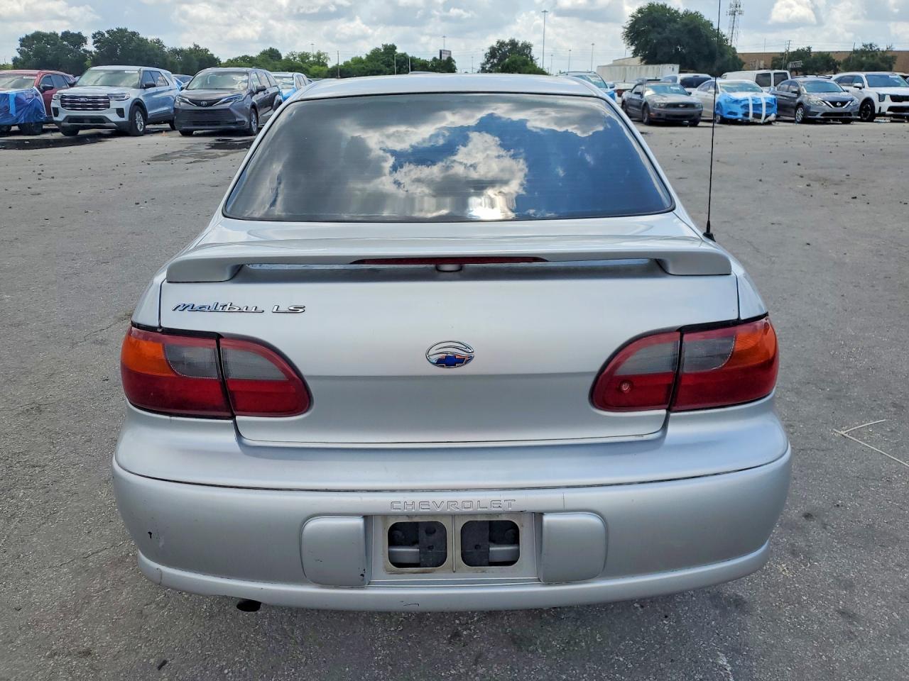 2003 Chevrolet Malibu Ls - Фото 6