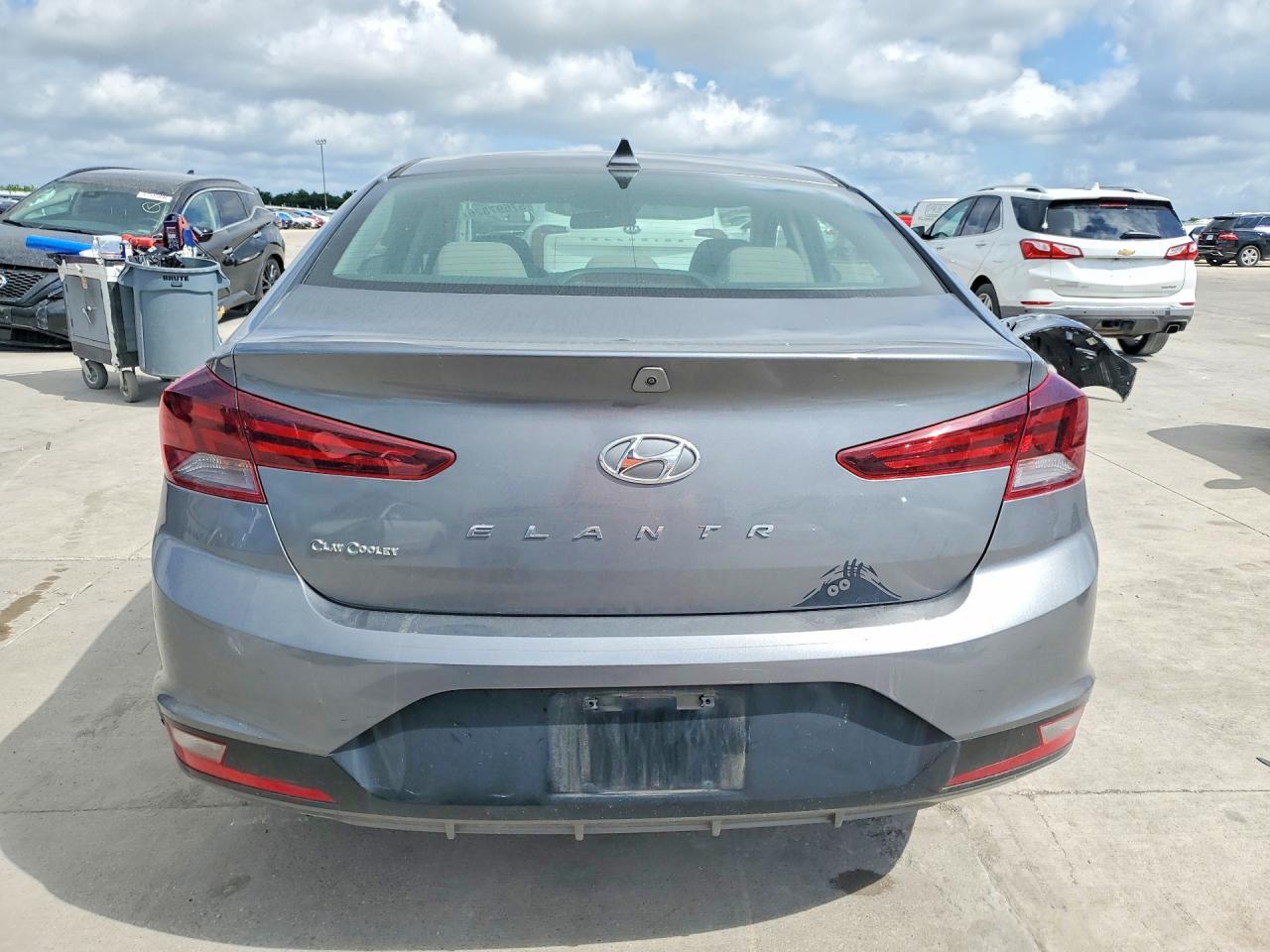 2019 Hyundai Elantra Sel - Фото 6