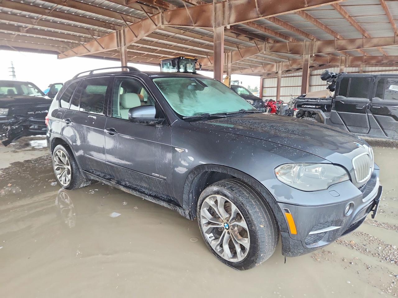 2012 BMW X5 xDrive35D - Image 4
