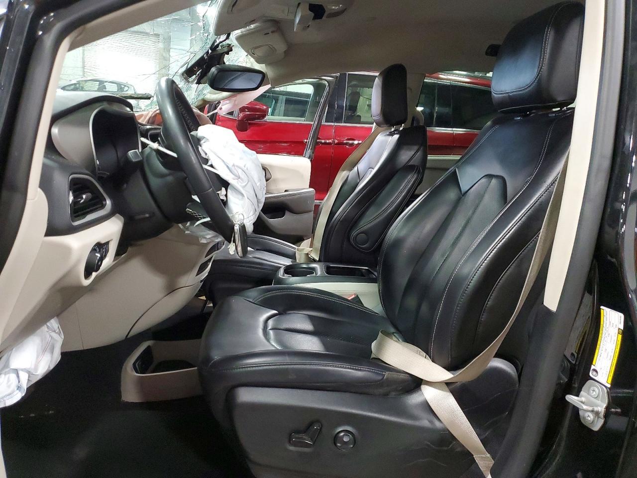 2023 Chrysler Pacifica Touring L - Фото 7