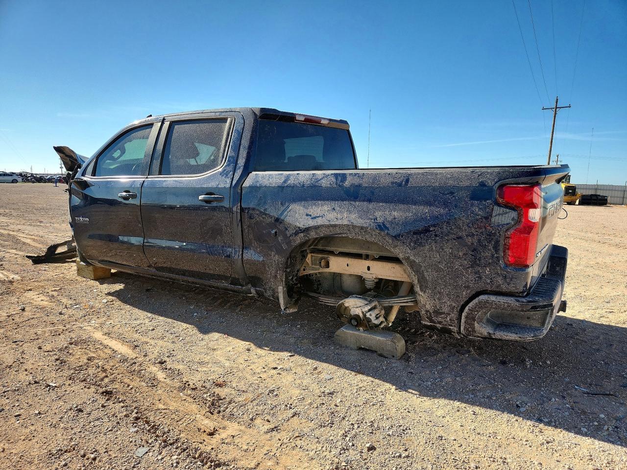2022 Chevrolet Silverado Ltd K1500 Rst - Фото 2