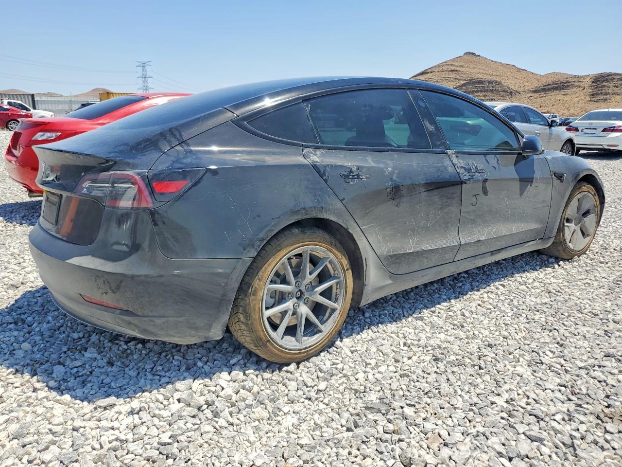 2023 Tesla Model 3 - Image 3