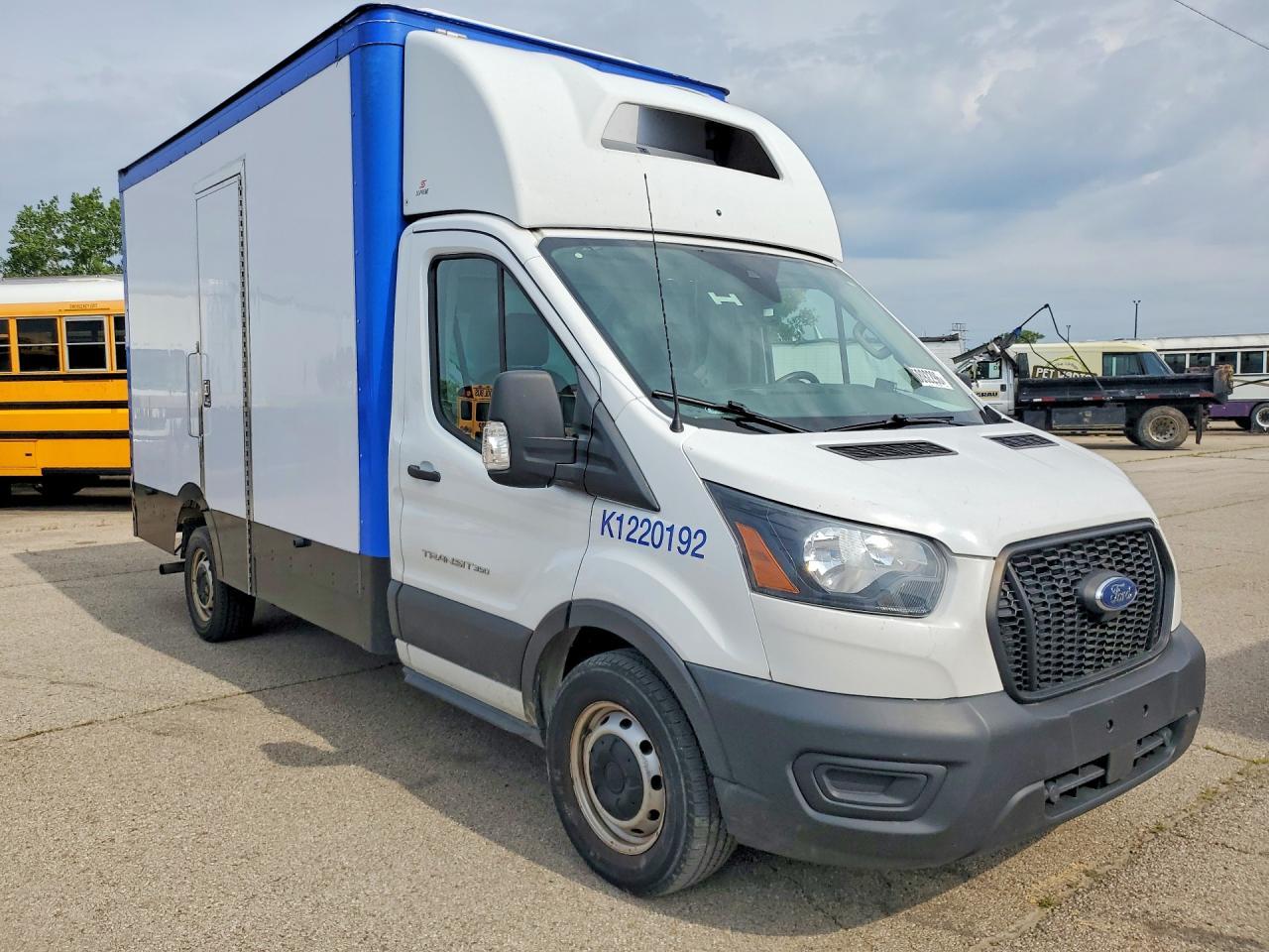 2022 Ford Transit Delivery Truck - Image 4
