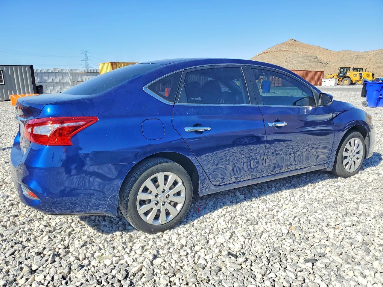 2019 Nissan Sentra S - Фото 3