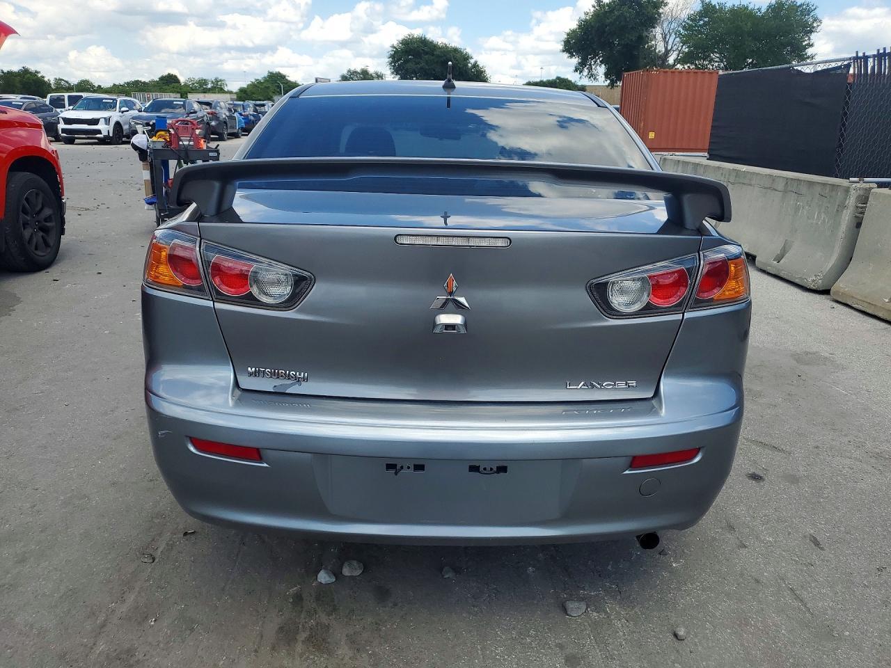 2017 Mitsubishi Lancer Es - Фото 6
